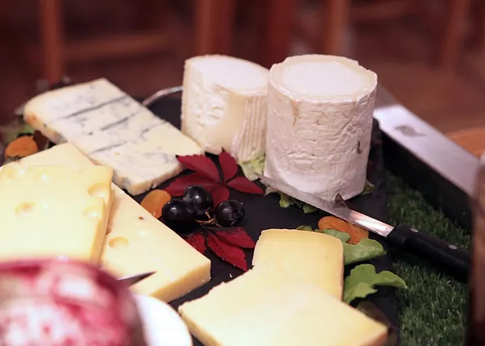 Logis Restaurant De L'espinouse Hotel Fraisse-sur-Agout