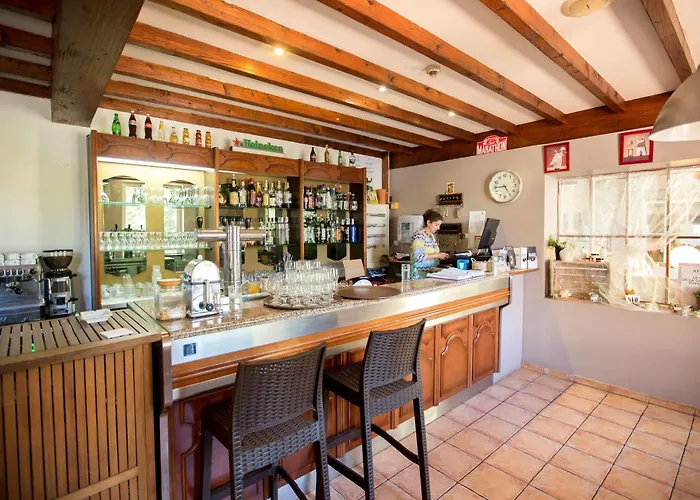 Logis Restaurant De L'espinouse Hotel Fraisse-sur-Agout
