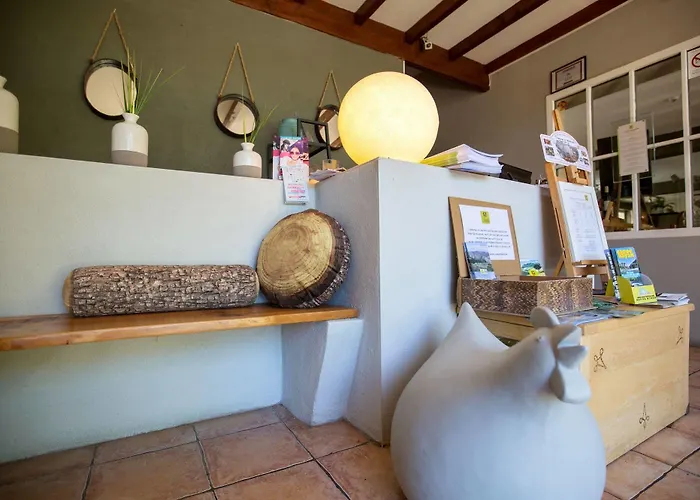 Hotel Logis Restaurant De L'espinouse 3*